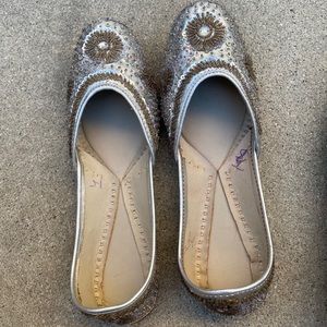 Silver Indian Style Flats Size 6